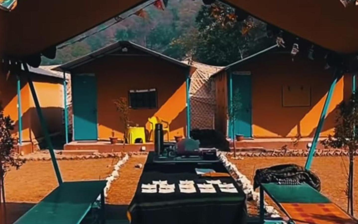 Riverside Glamping By Stayapart X Elephant Brook Bijni Exterior foto