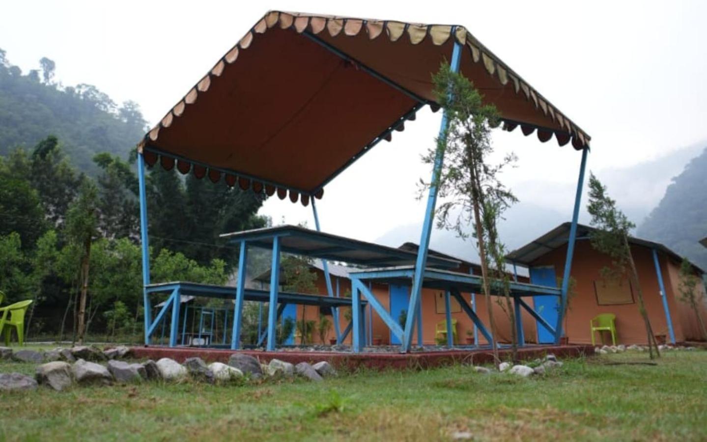 Riverside Glamping By Stayapart X Elephant Brook Bijni Exterior foto